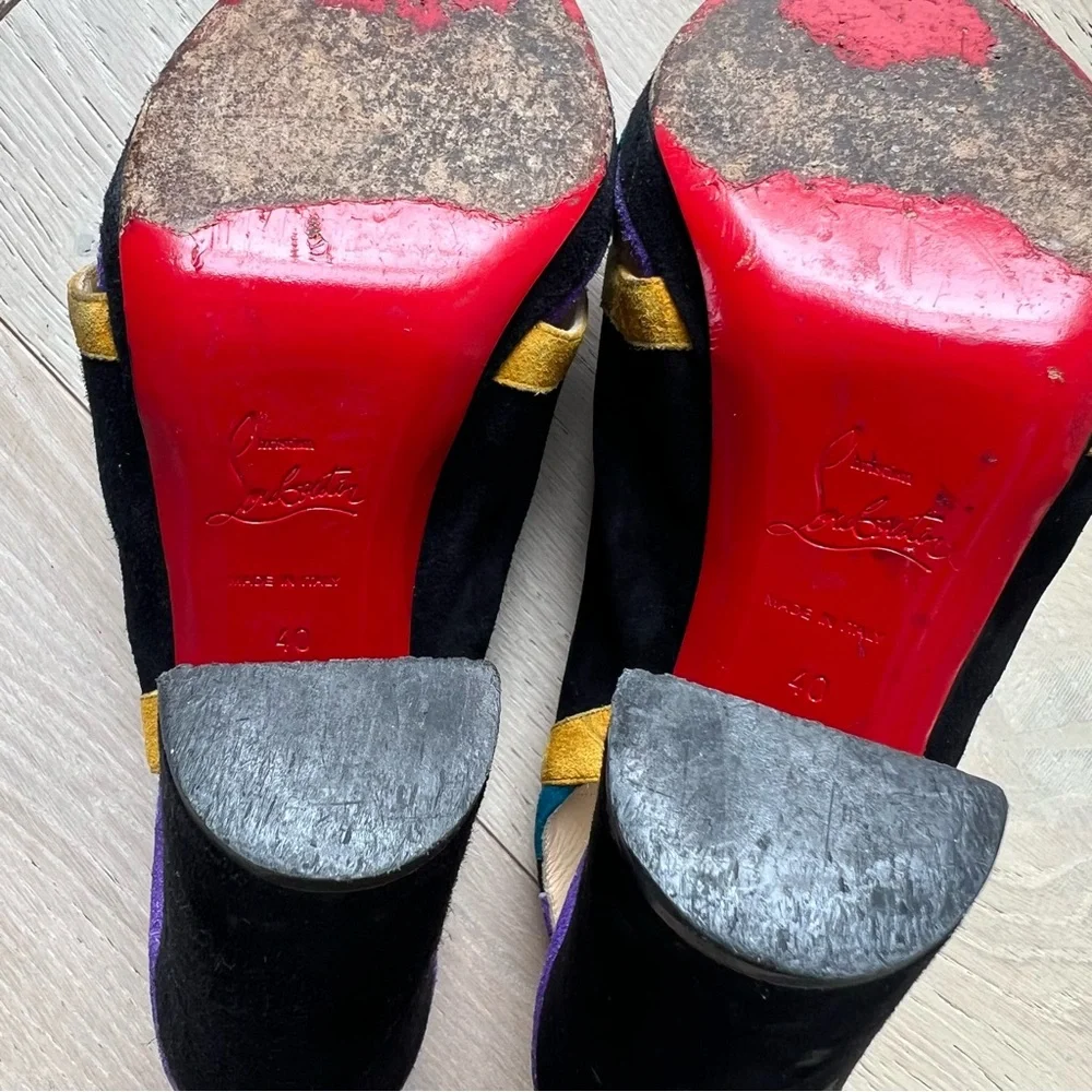 Christian Louboutin Suede Pumps - Picture 5 of 7